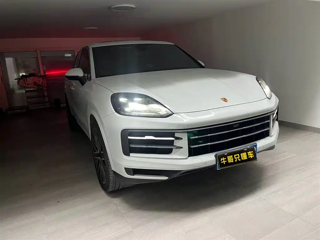 Porsche Cayenne 2024