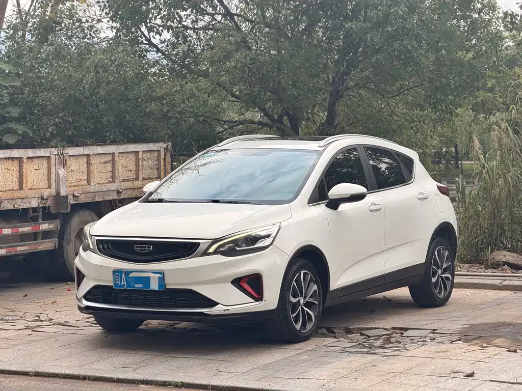 Geely Emgrand GS 2020 — фото 1