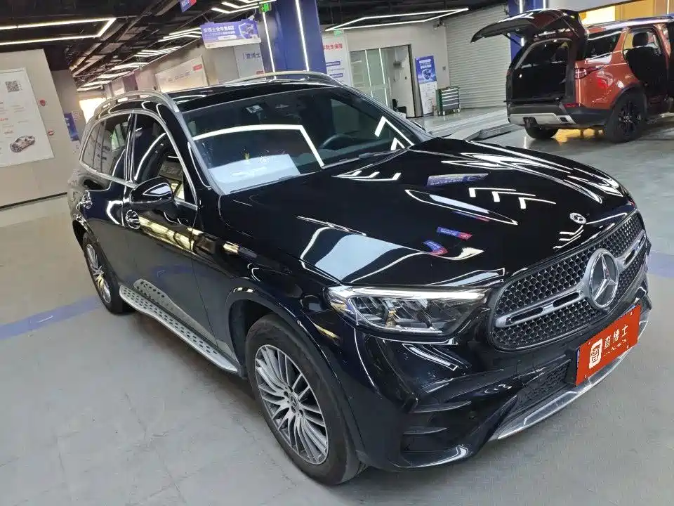 Mercedes-Benz GLC 2024