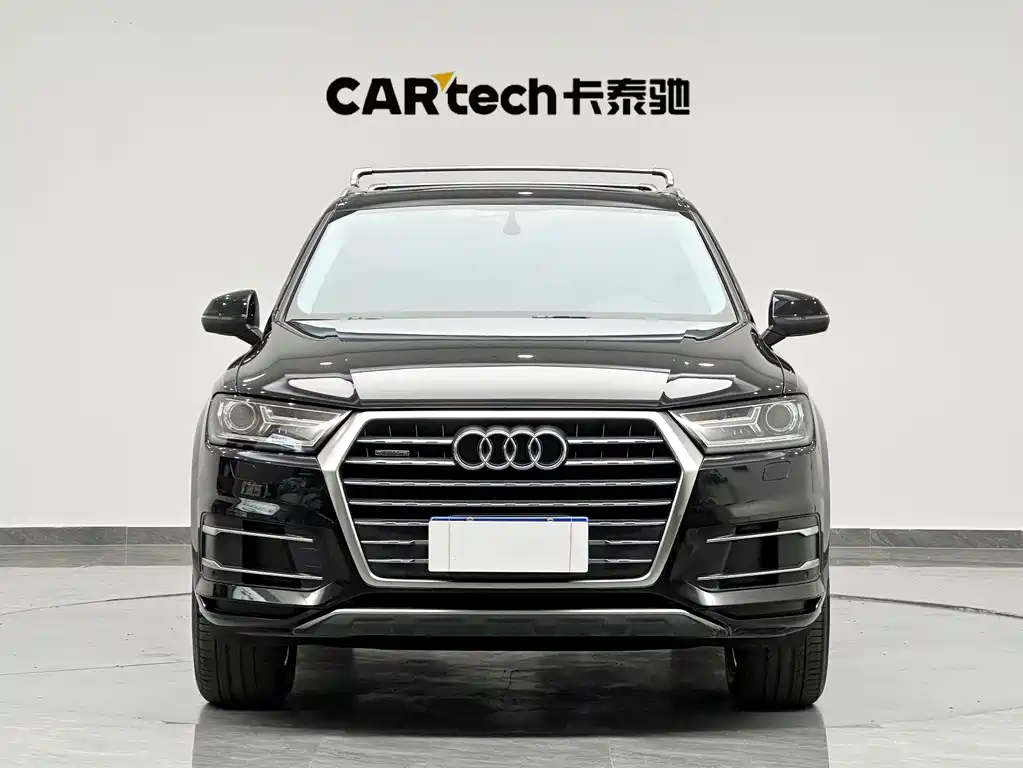 Audi Q7 2019 — фото 2
