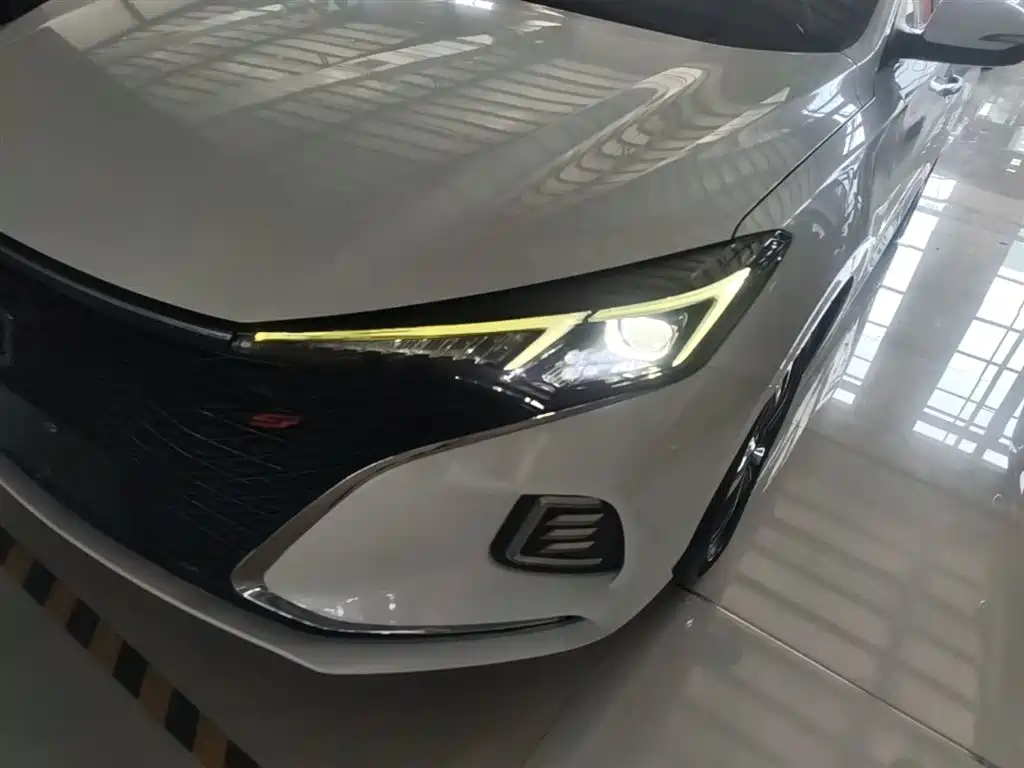 Changan Eado 2021 — фото 24