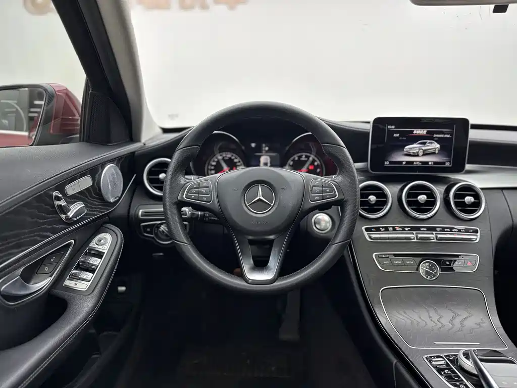 Mercedes-Benz C-Class 2018 — фото 15