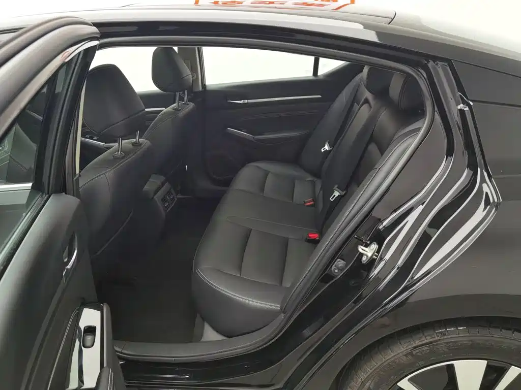Nissan Teana 2022 — фото 15