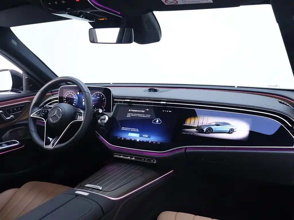 Mercedes-Benz E-Class 2024 — фото 20