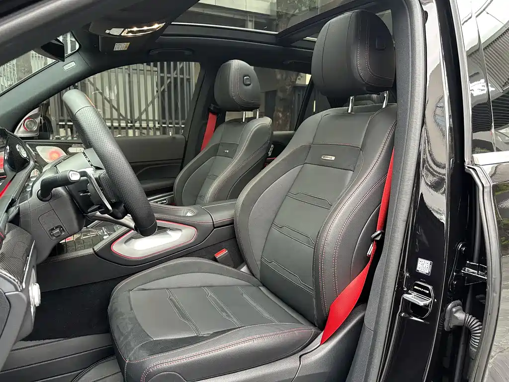 Mercedes-Benz GLE AMG 2024 — фото 6