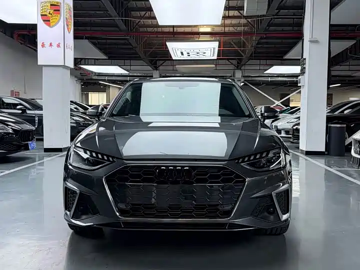 Audi A4L 2022