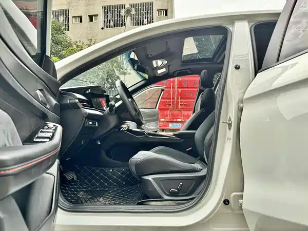 Geely Binrui 2022