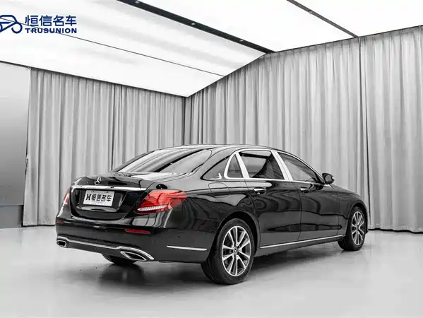 Mercedes-Benz E-Class 2018