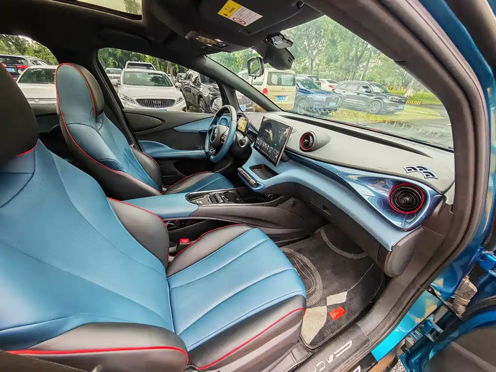 BYD Dolphin 2022 — фото 14
