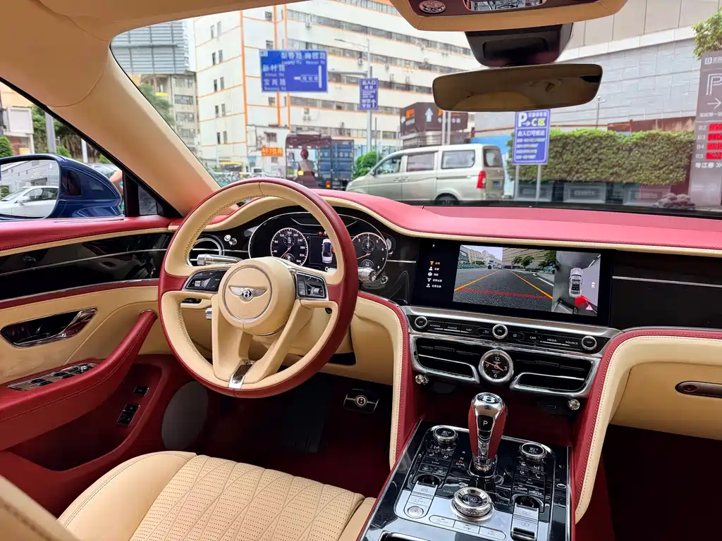 Bentley Flying Spur 2020 — фото 8