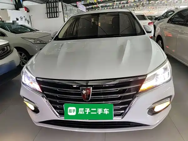 Roewe i5 2019