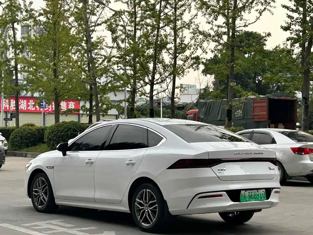 BYD Qin PLUS 2023 — фото 9