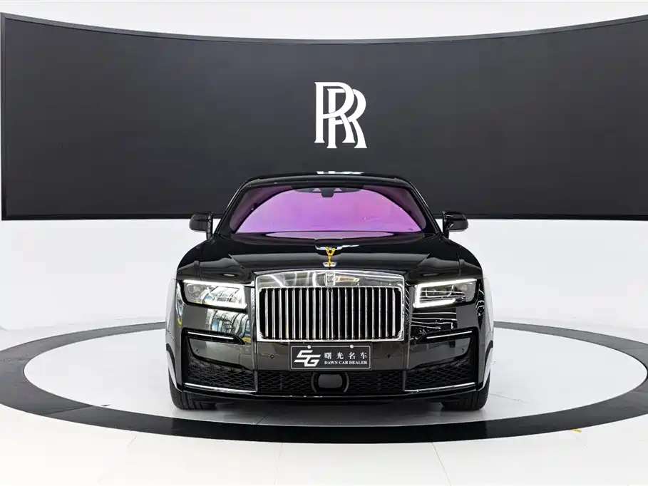 Rolls-Royce Ghost 2023 — фото 2