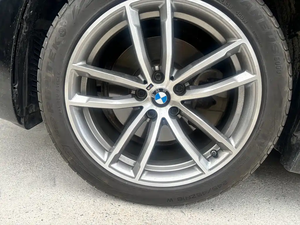 BMW 5 Series 2020 — фото 19