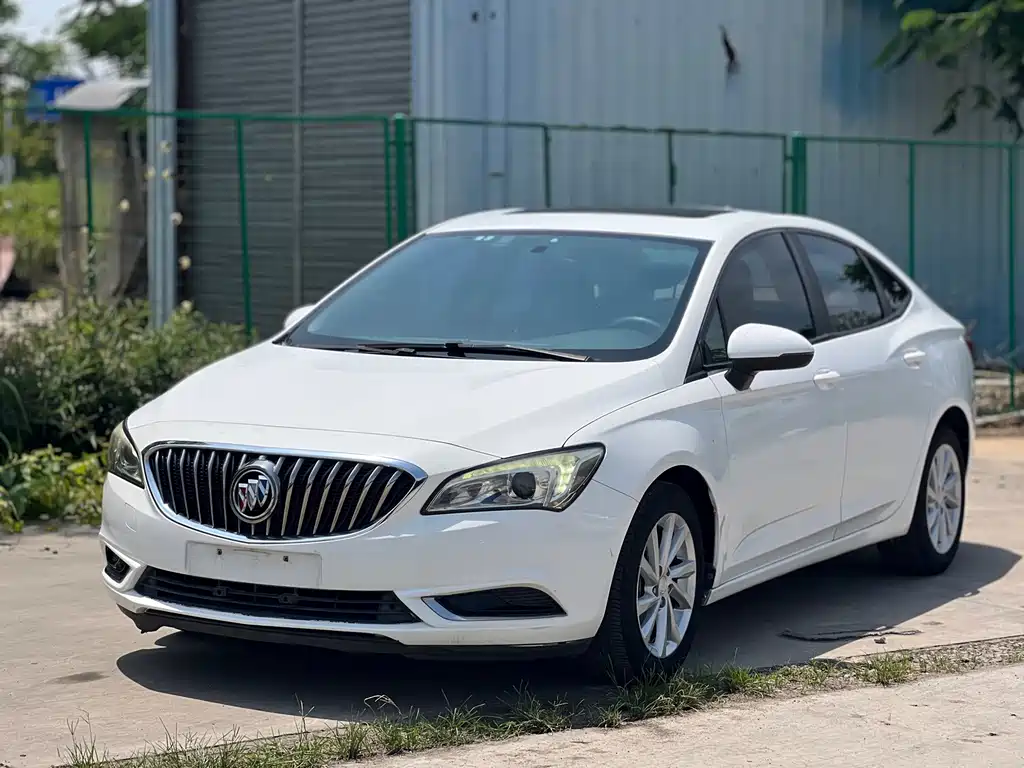 Buick Verano 2017 — фото 1