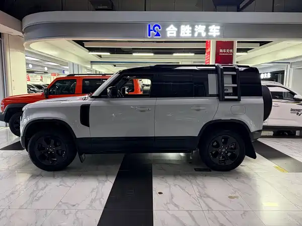 Land Rover Defender New Energy 2021