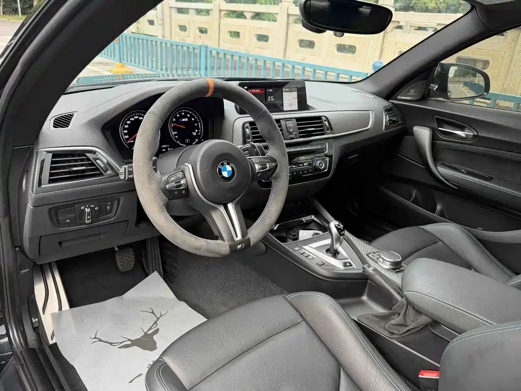 BMW M2 2019 — фото 9
