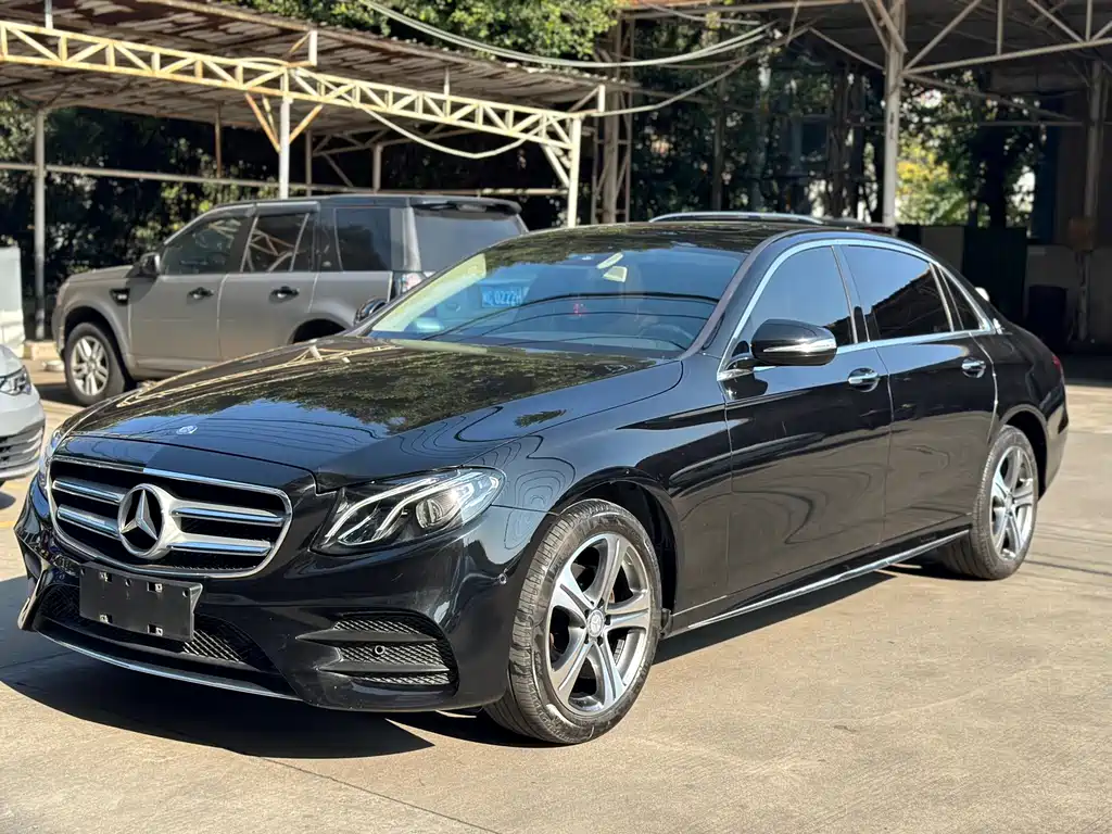 Mercedes-Benz E-Class 2017 — фото 1