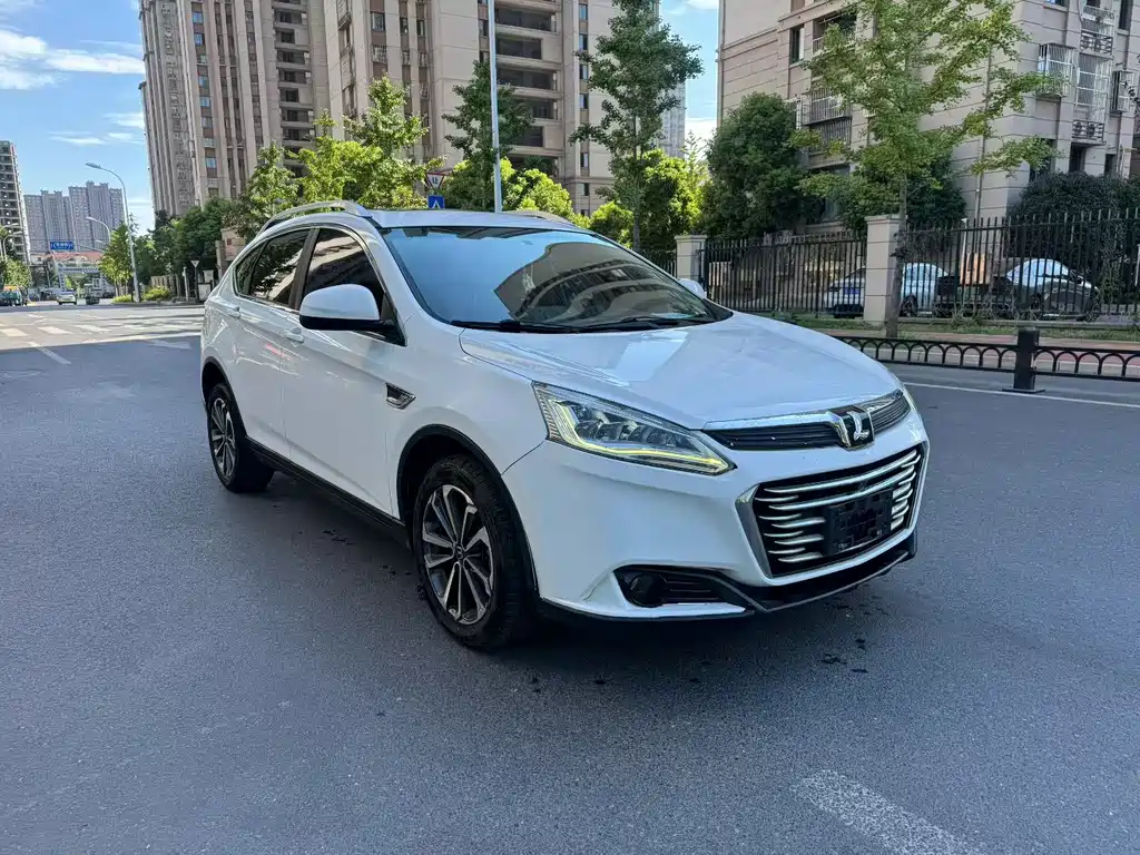 Luxgen You6 SUV 2017 — фото 3