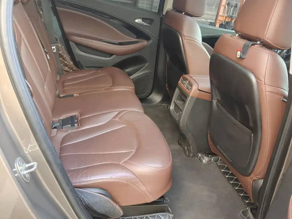 Buick Envision Plus 2019 — фото 9