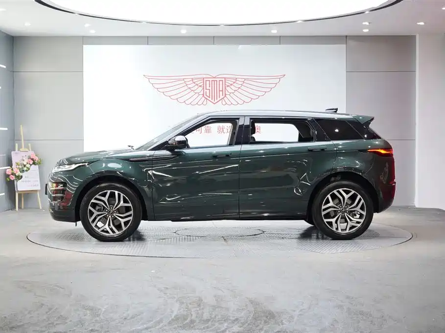Land Rover Evoque 2025 — фото 4