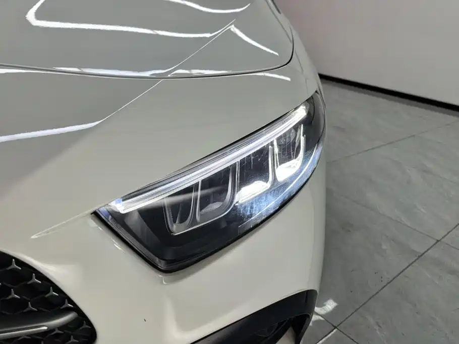 Mercedes-Benz A-Class 2023