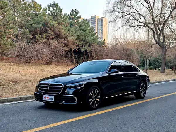 Mercedes-Benz S-Class 2022