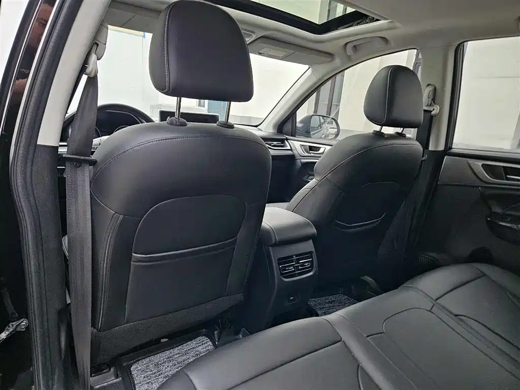 Haval M6 2022 — фото 14