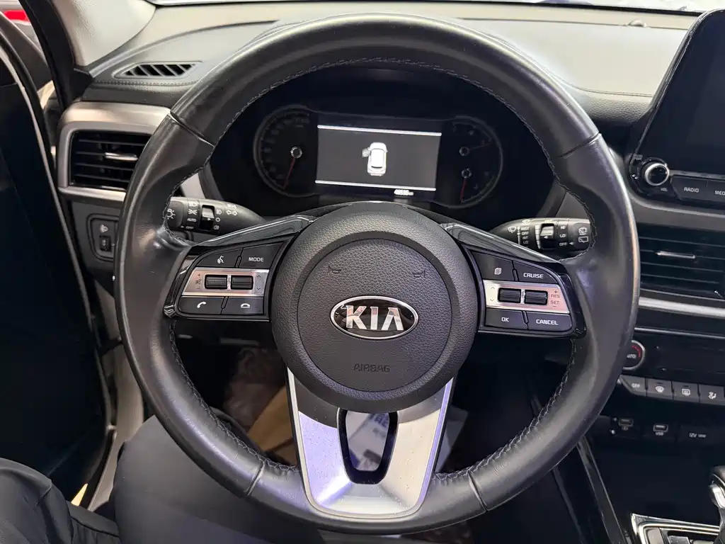 Kia Sportage 2018 — фото 12