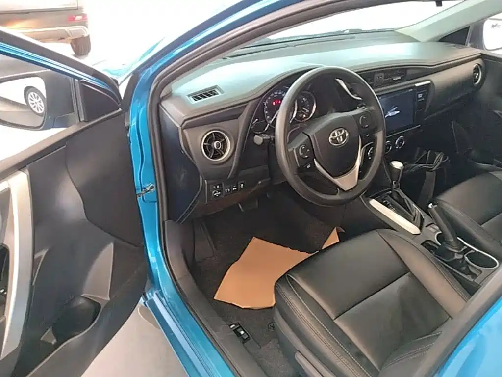 Toyota Levin 2018 — фото 16