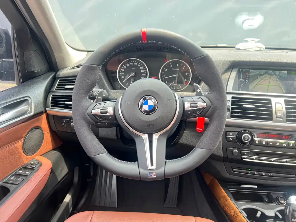 BMW X5 2013 — фото 25