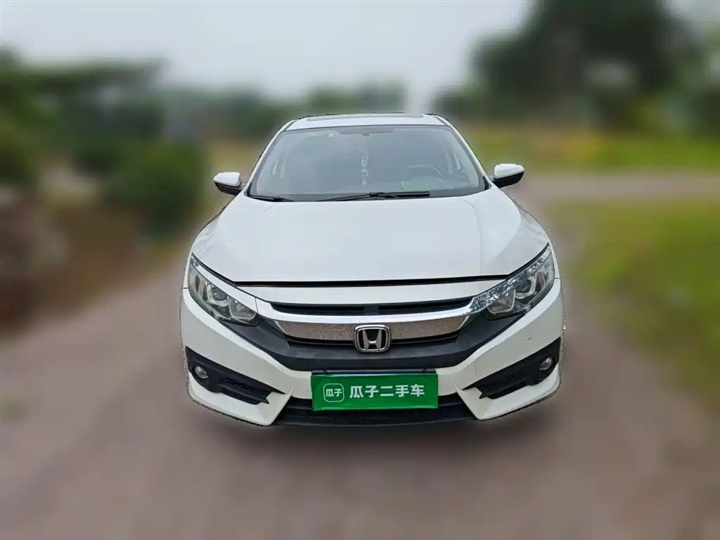 Honda Civic 2018 — фото 2