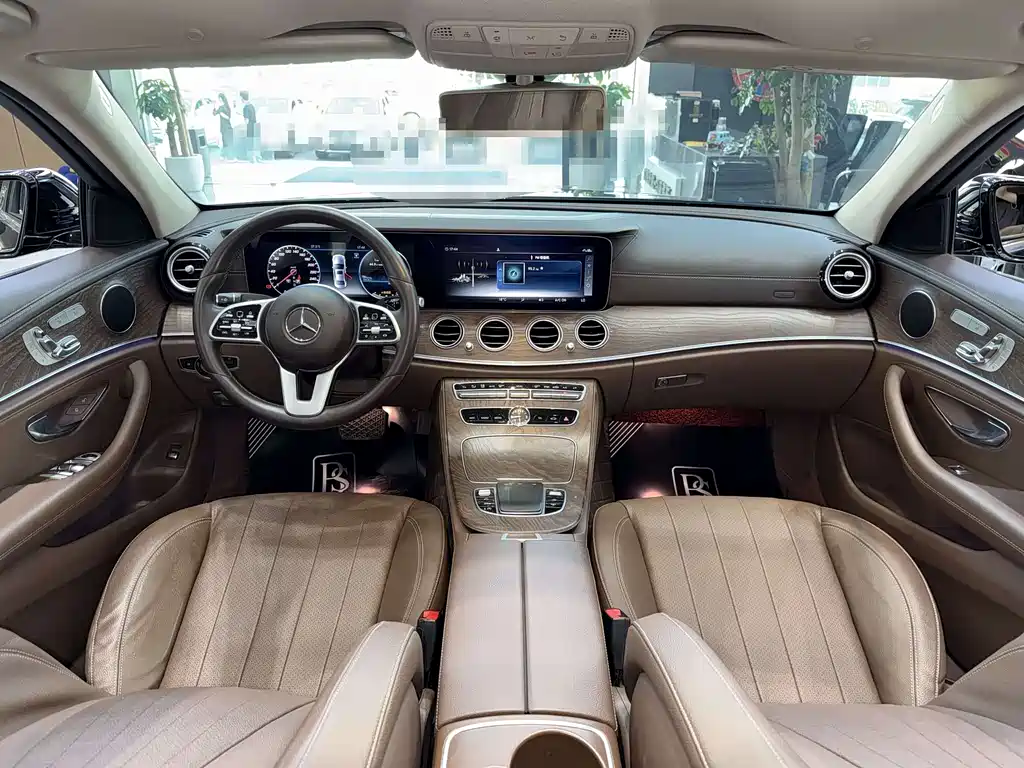 Mercedes-Benz E-Class 2019 — фото 3