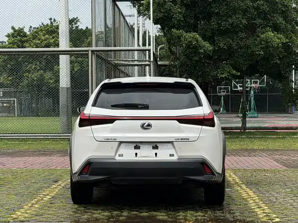 Lexus UX New Energy 2023