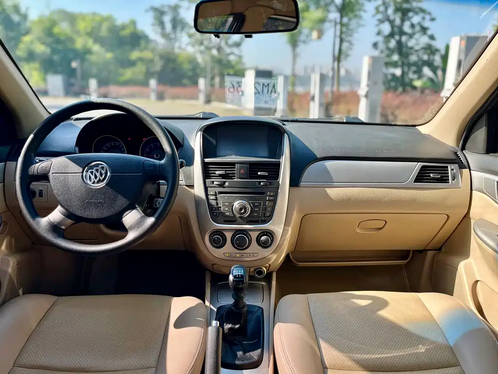 Buick Excelle 2014