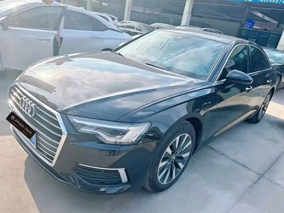 Audi A6L 2021 — фото 1