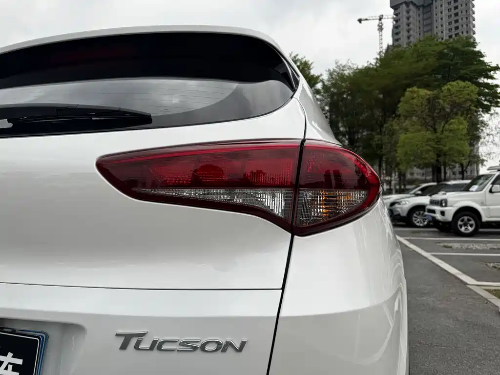 Hyundai Tucson 2016 — фото 17