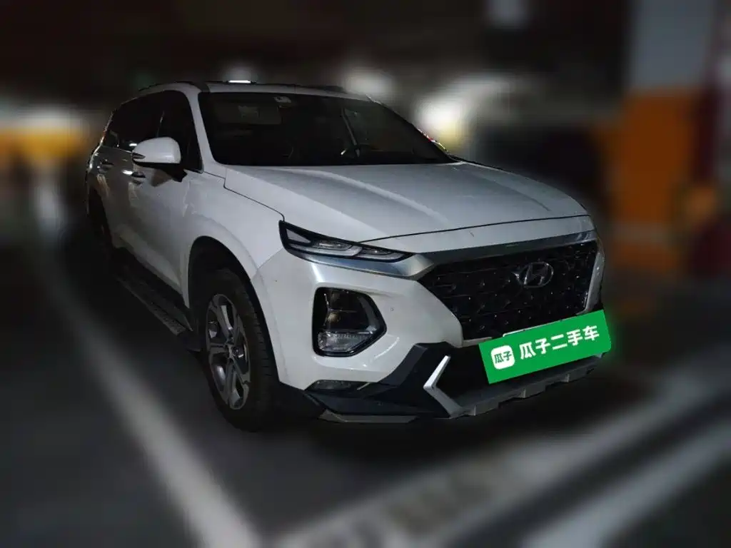 Hyundai Santa Fe 2019 — фото 24