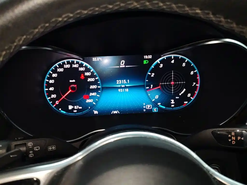 Mercedes-Benz GLC 2020 — фото 12