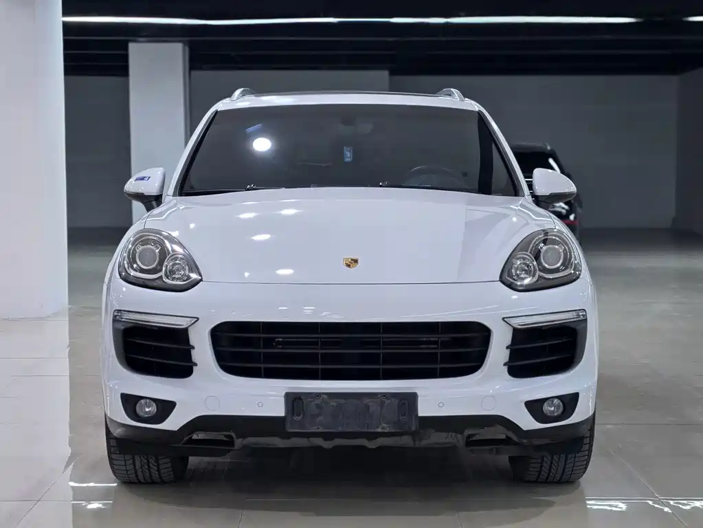 Porsche Cayenne 2015 — фото 2
