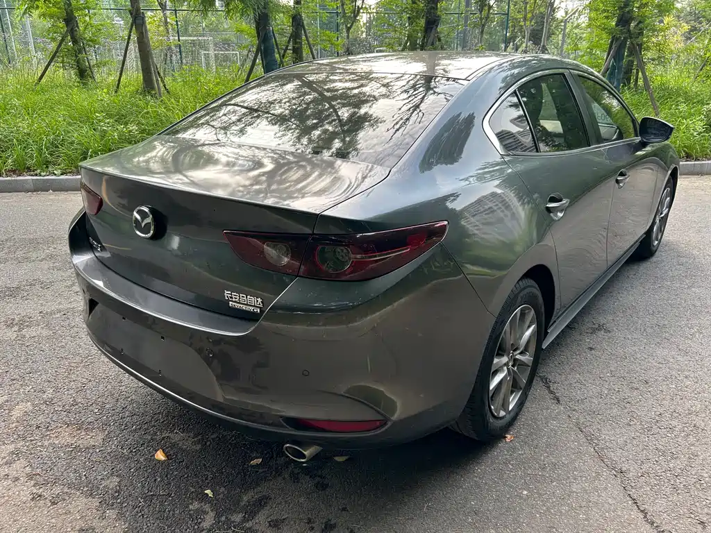 Mazda 3 Axela 2021
