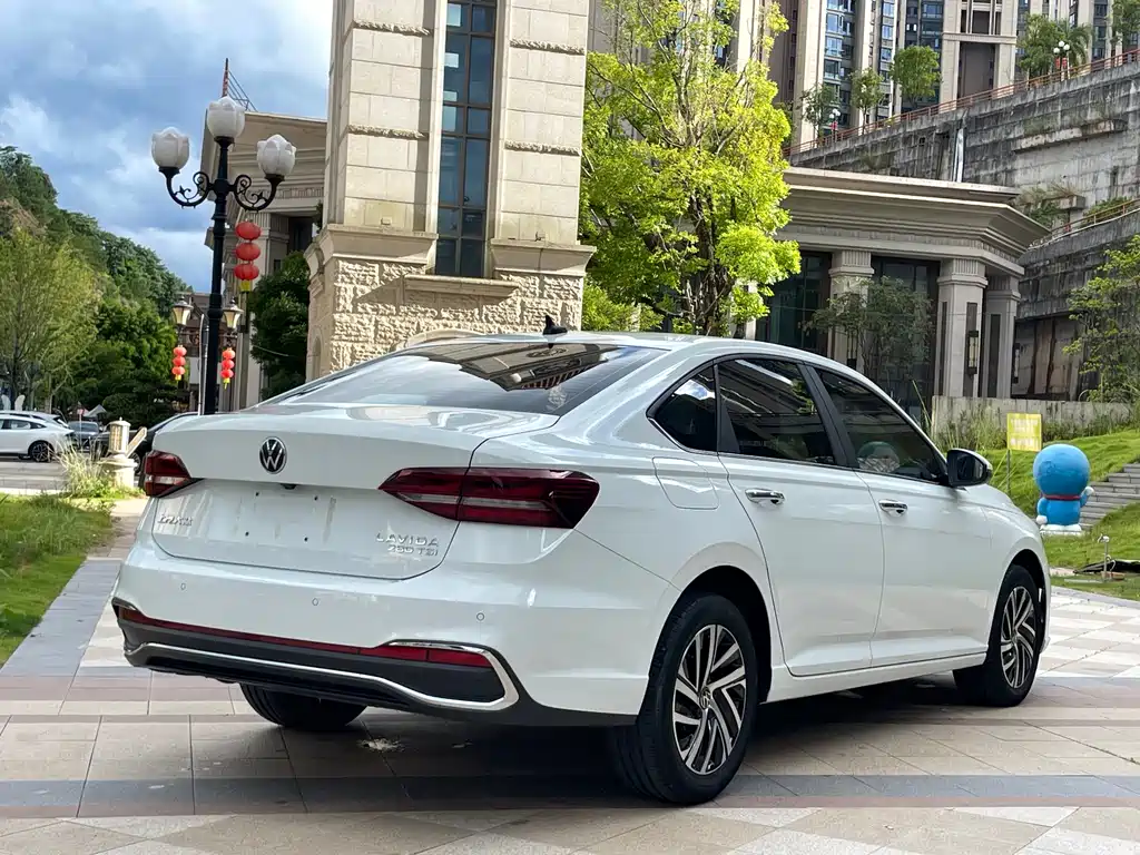 Volkswagen Lavida 2022