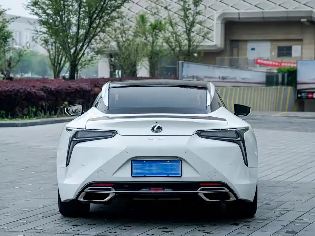 Lexus LC 2022 — фото 4
