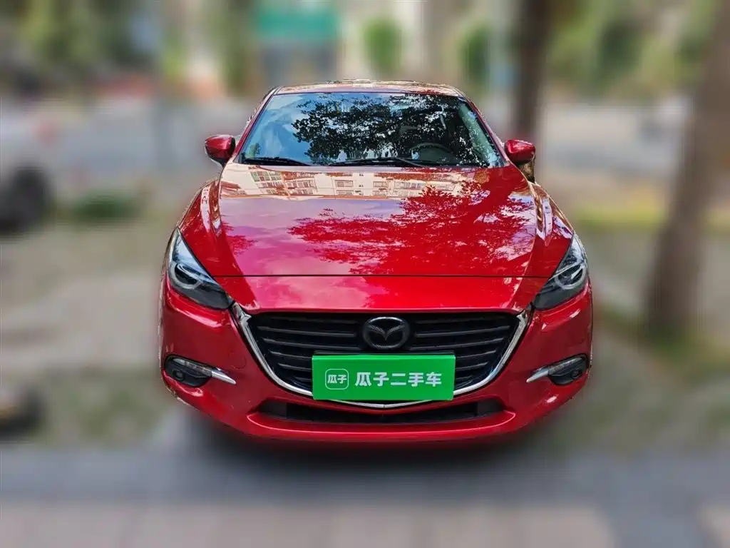 Mazda 3 Axela 2019 — фото 24