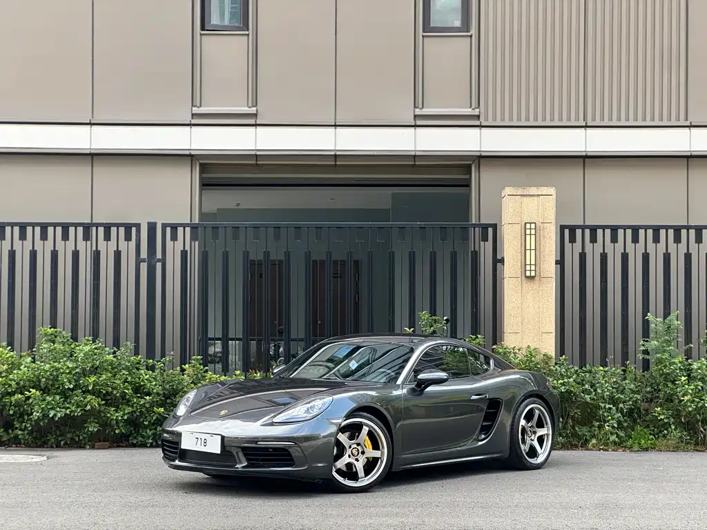 Porsche 718 2018 — фото 1