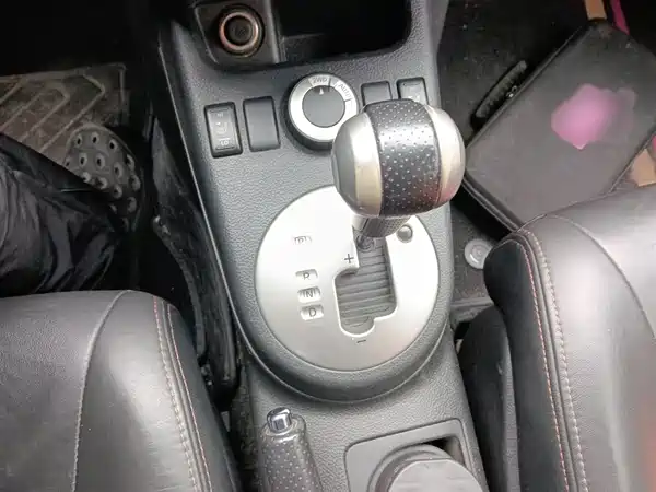 Dongfeng Fengdu MX6 2016