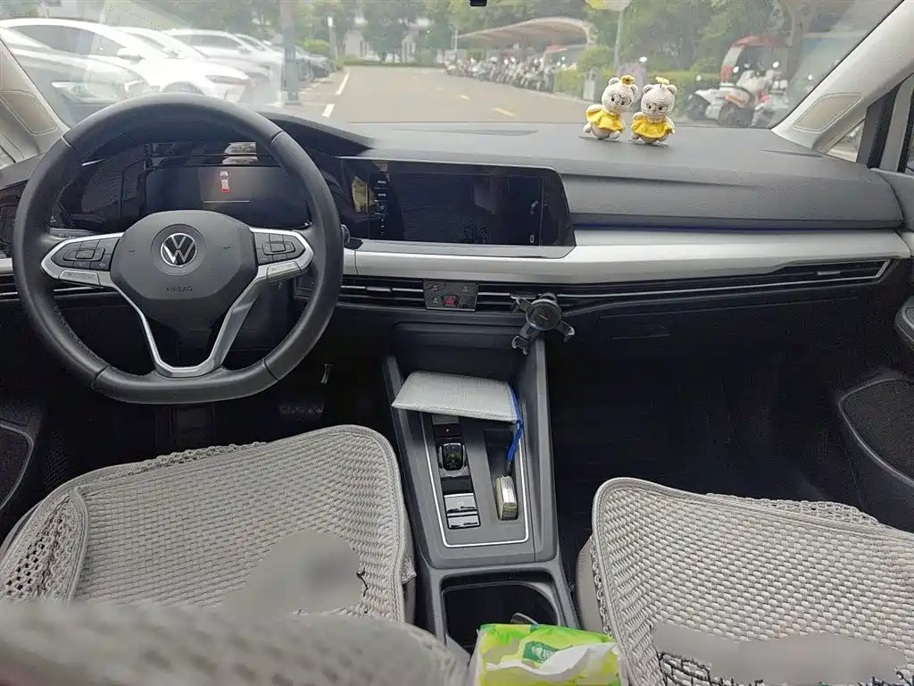 Volkswagen Golf 2021