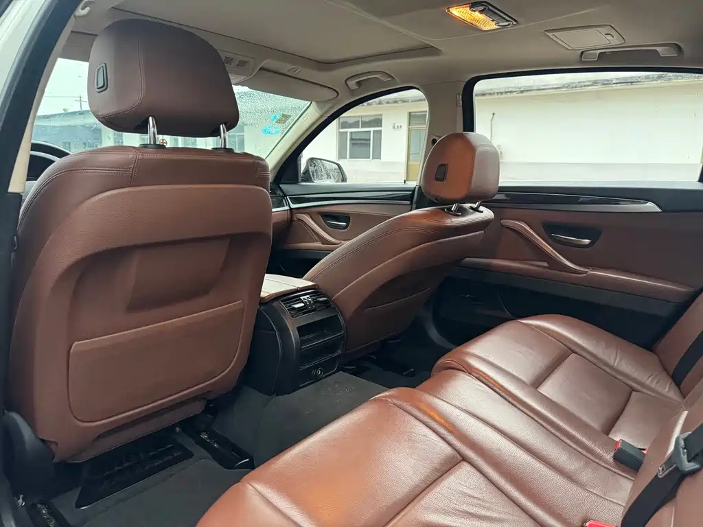 BMW 5 Series 2016