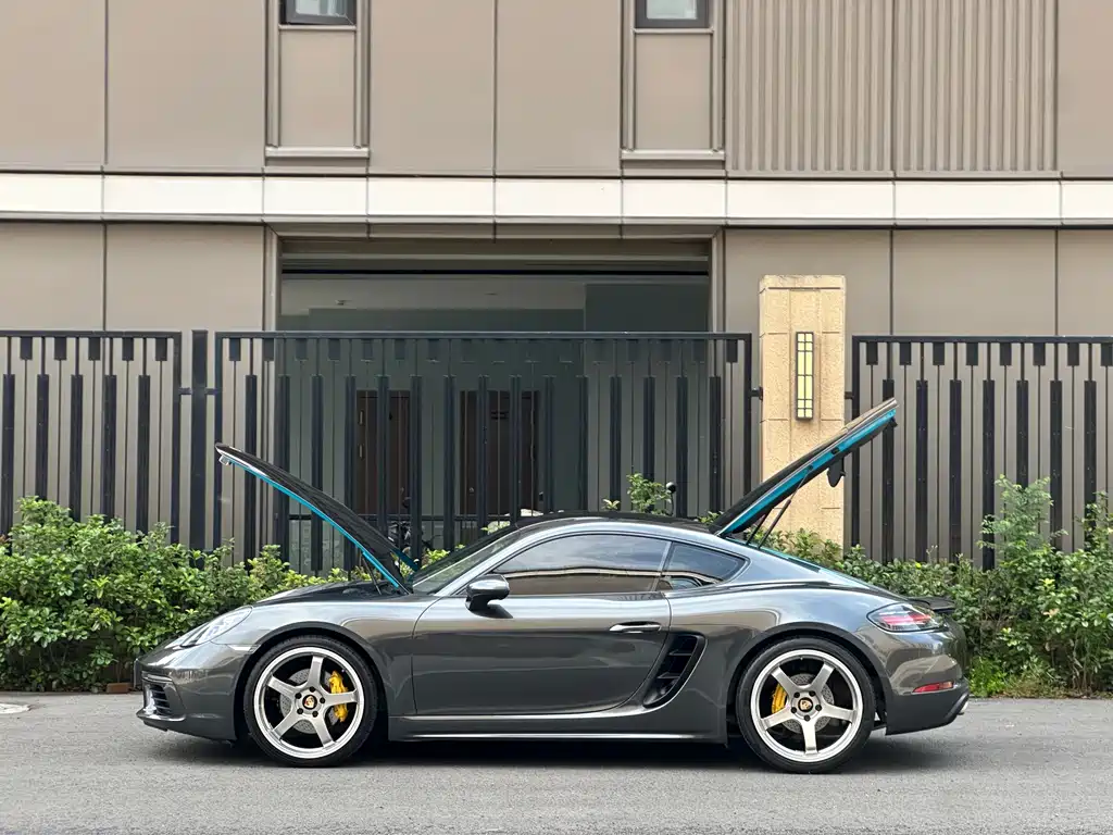 Porsche 718 2018 — фото 12