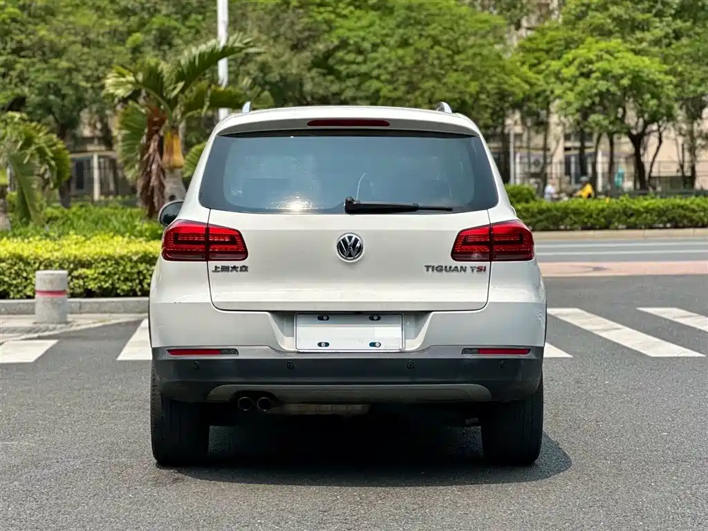 Volkswagen Tiguan 2015 — фото 9